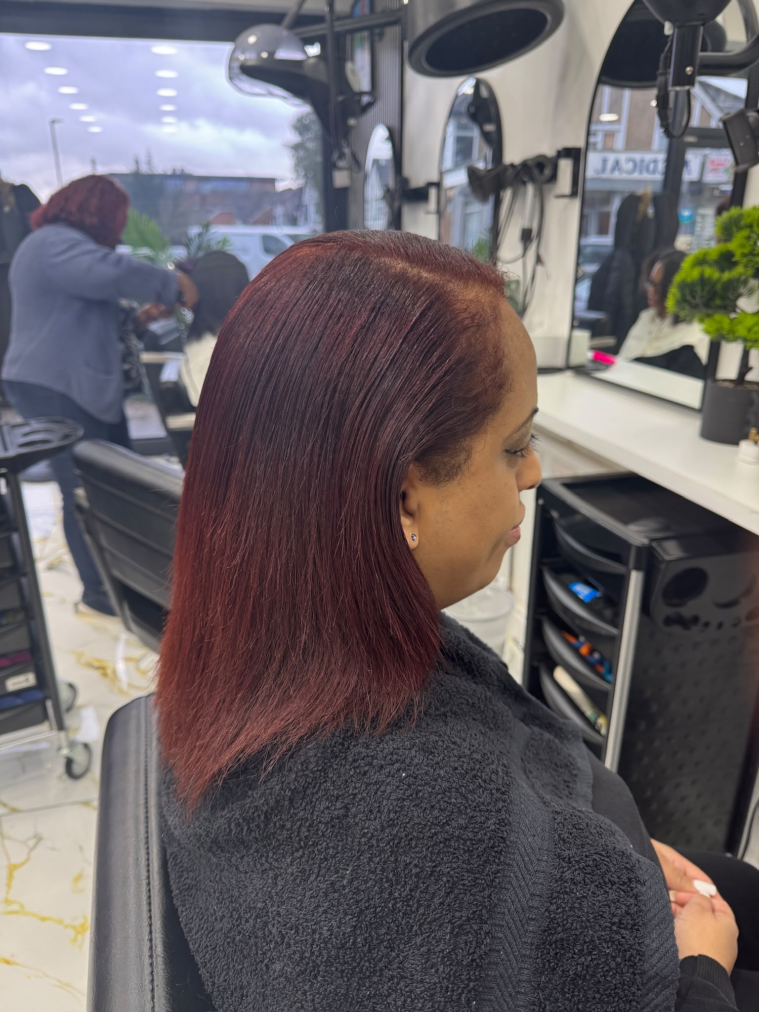Hairstyle created at Tina's salon, gallery image 31